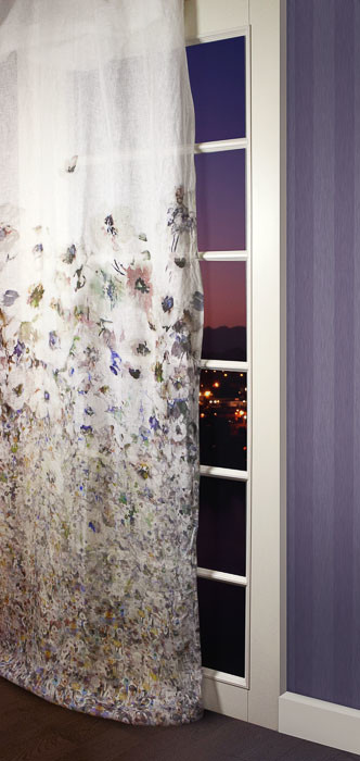 Обои и ткани в интерьере: дизайнерские узоры в жизни
