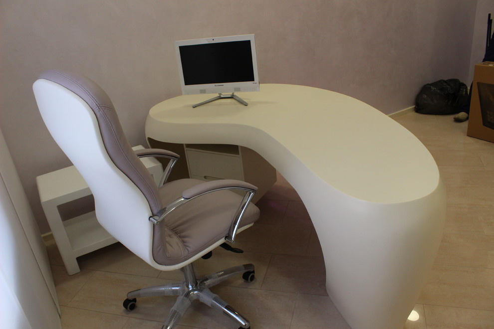 Обложка проекта: Стол Главврача "Меди Эстетик"