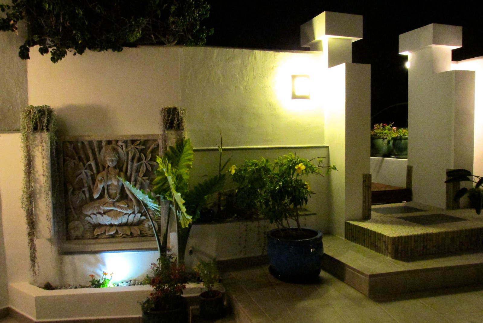 Garden design for villa in Spain