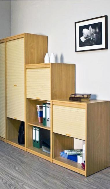 Обложка проекта: Шкафы и тумбочки с жалюзи