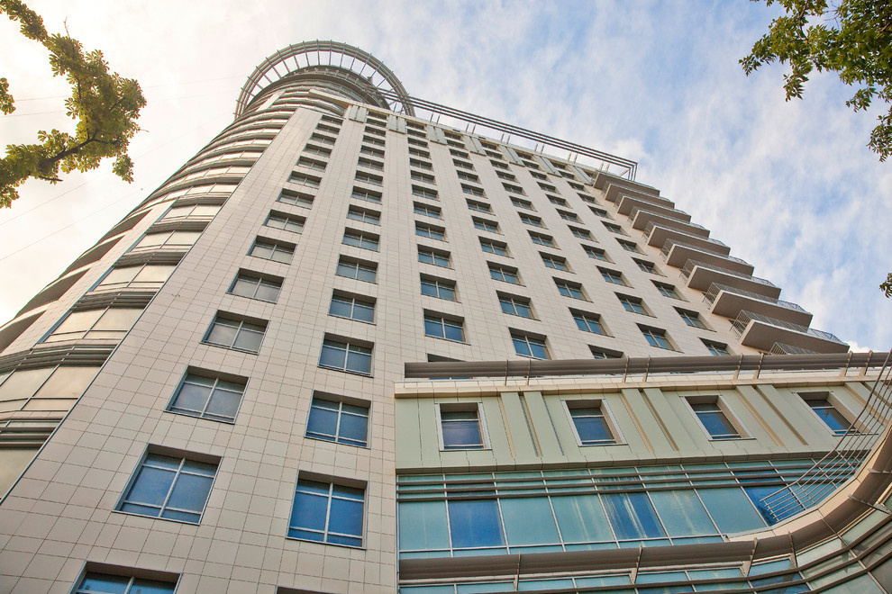 БЦ Light Tower