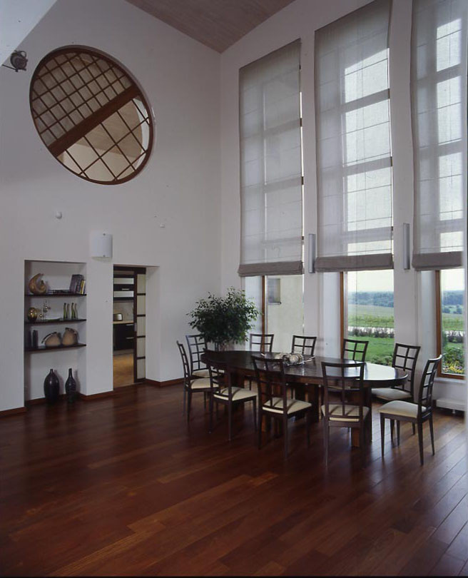 Загородный дом в ЧЕРНОЛУЧЬЕ