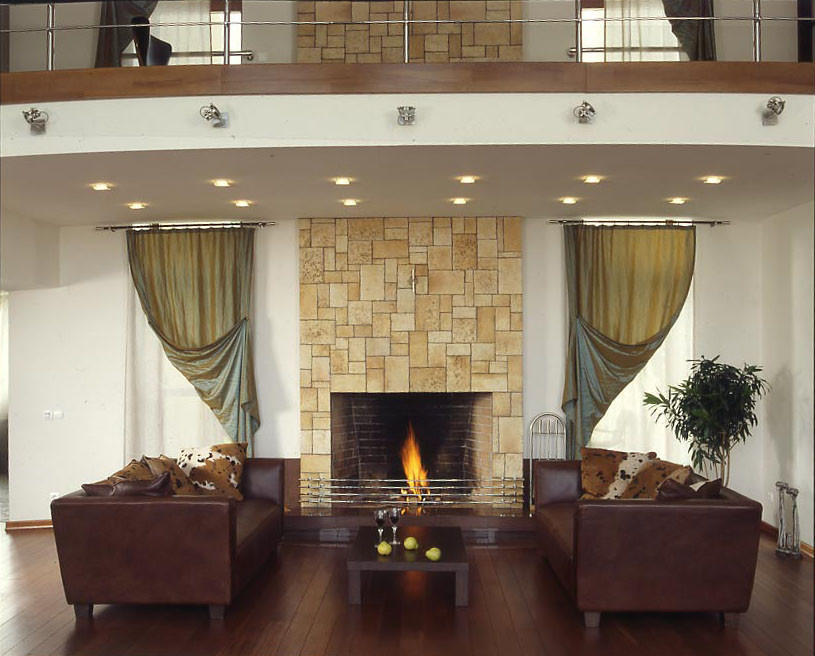 Загородный дом в ЧЕРНОЛУЧЬЕ