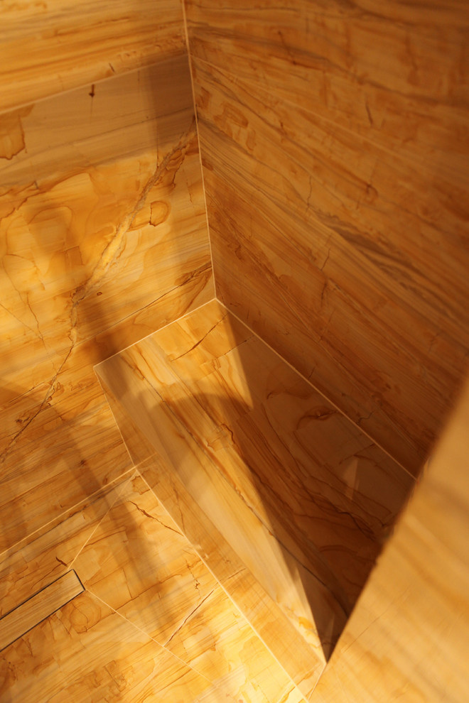 Желтый санузел Тиквуд