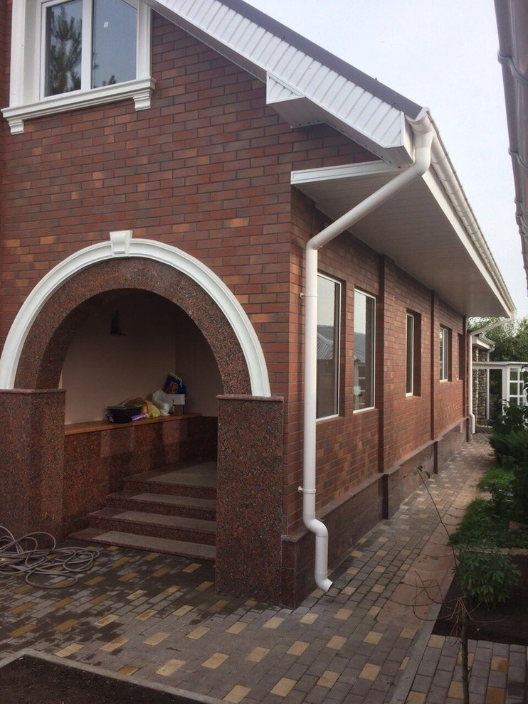 Отделка фасада частного дома