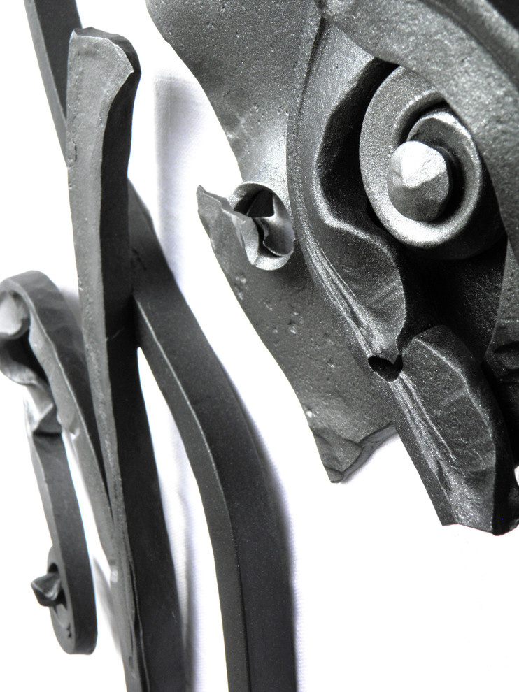 Козырек жилого дома