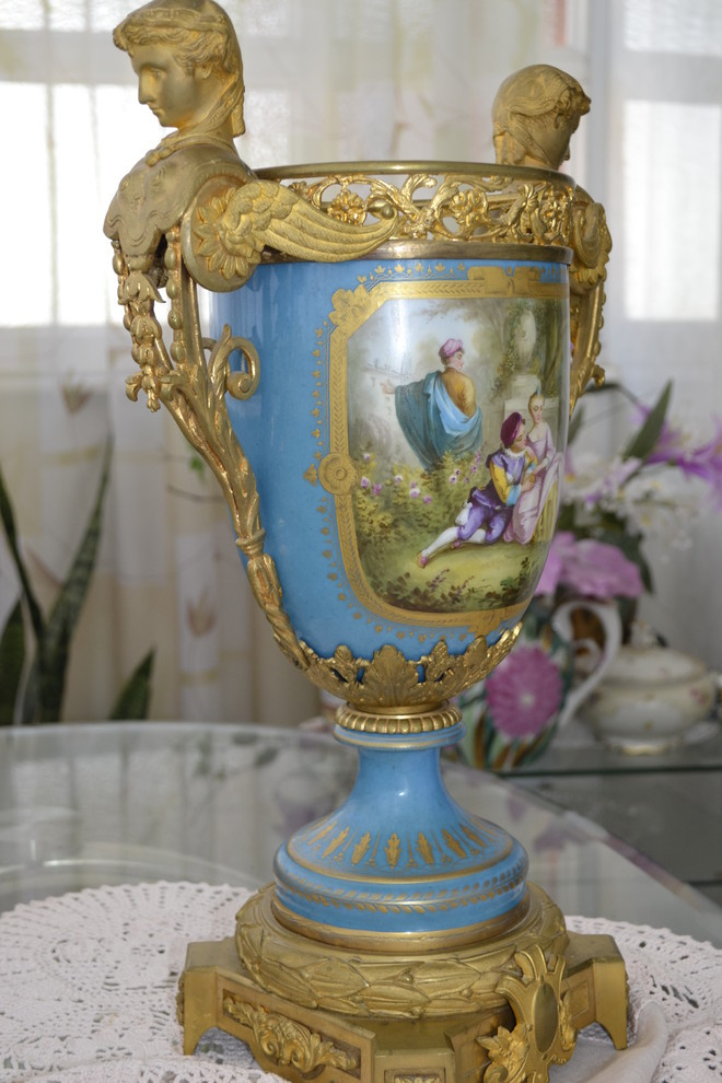 sevres
