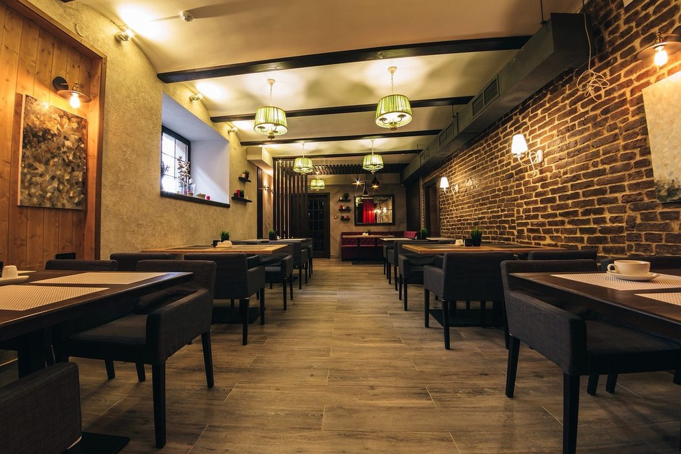 Кафе бар "Бревис"