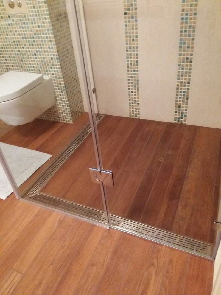 МЕБЕЛЬ ИЗ ТИКА В ВАННУЮ  ТИК НЕ "БОИТСЯ ВОДЫ" так как растет в очень влажном кл