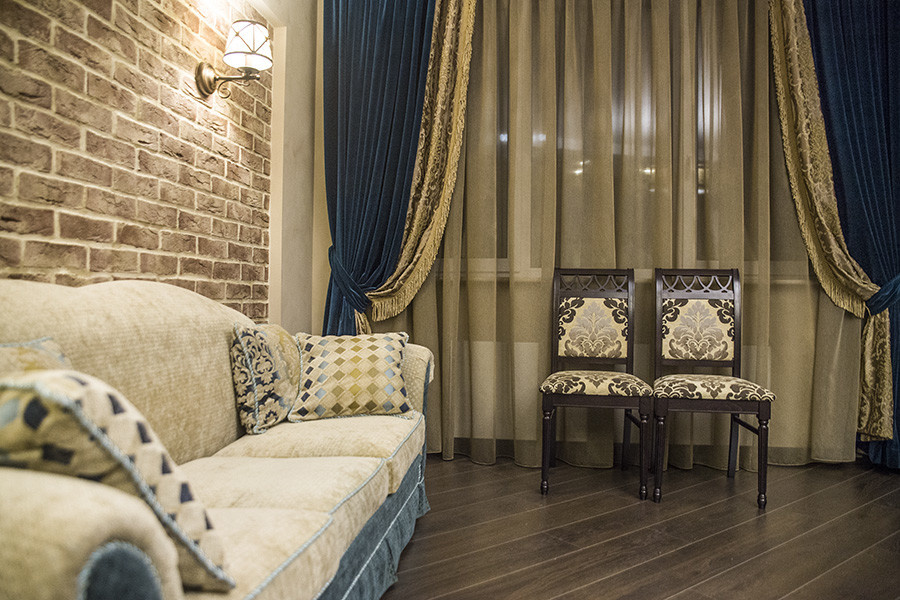 Небольшая квартира в смешанном стиле. СПб 2016.