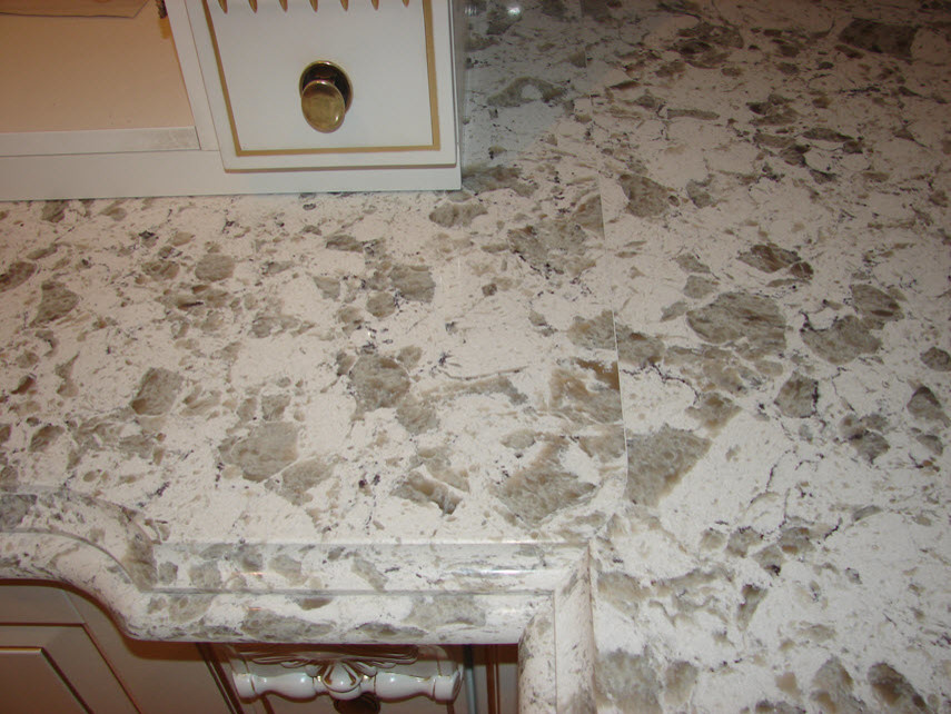 Кухонная столешница и фартук из Vicostone BQ-9418 Serra