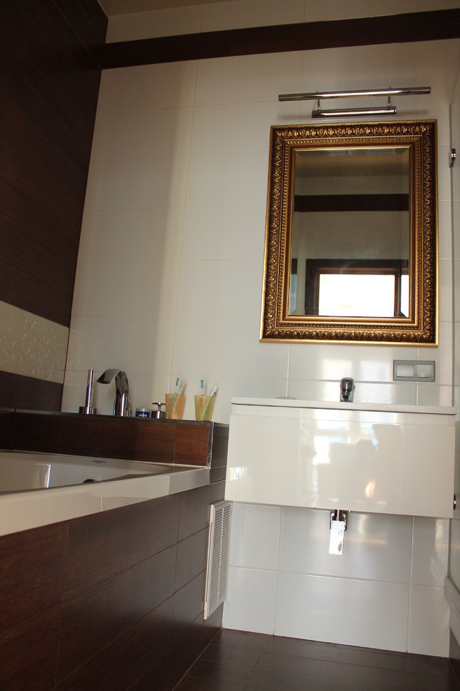 квартира с картиной