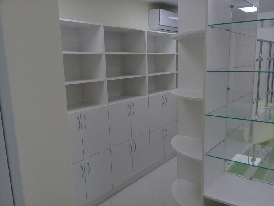 Мебель для аптеки