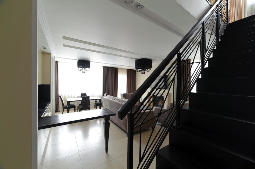 Лестницы  комбинированные на металлокаркасе