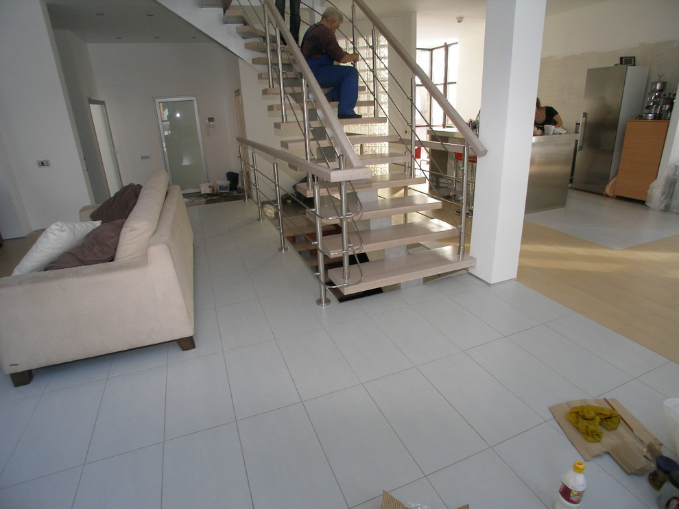 Лестницы  комбинированные на металлокаркасе