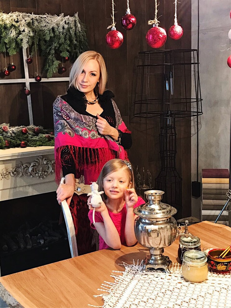 Обложка проекта: Лица на площадке/People on the court