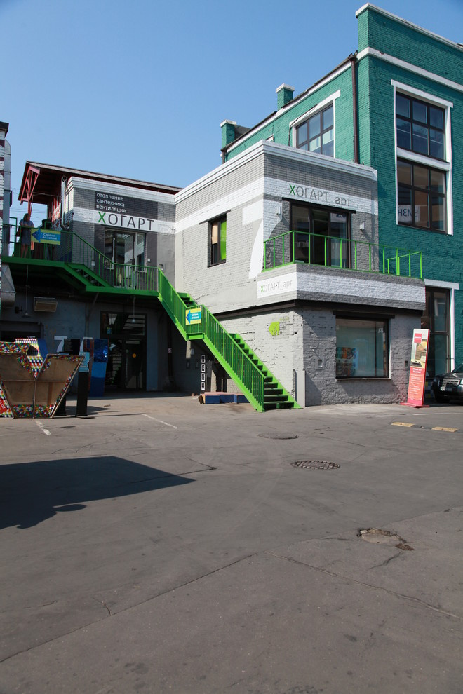 Салоны
