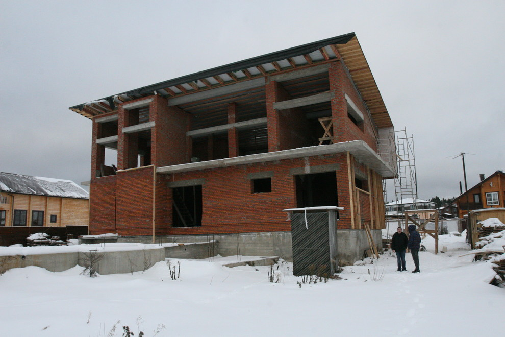 ДОМ В К.П. "НИКОЛЬСКИЕ ОЗЕРА"