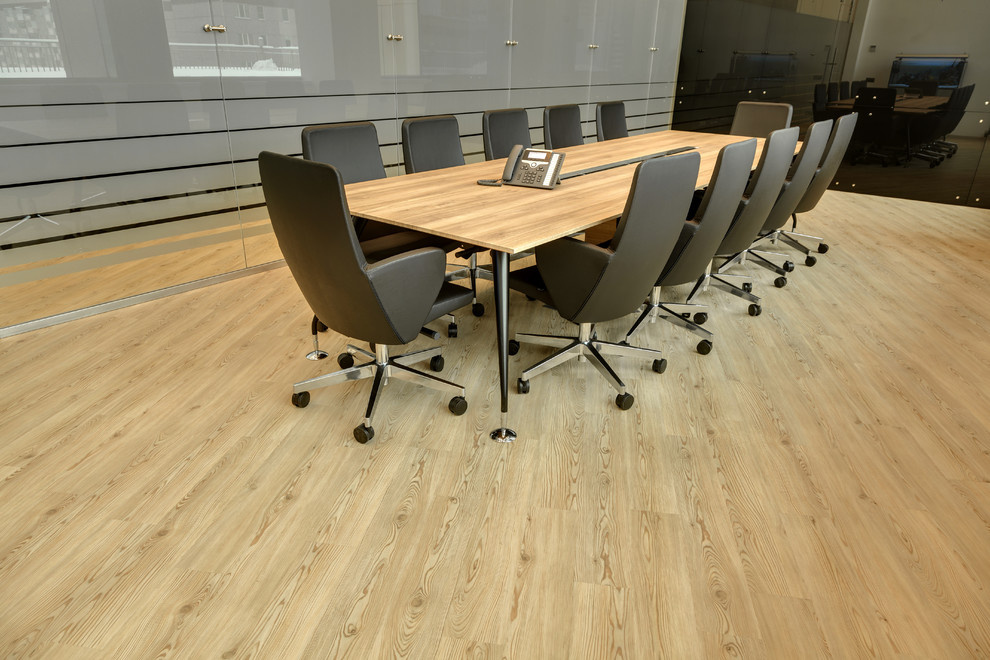 Комос Групп