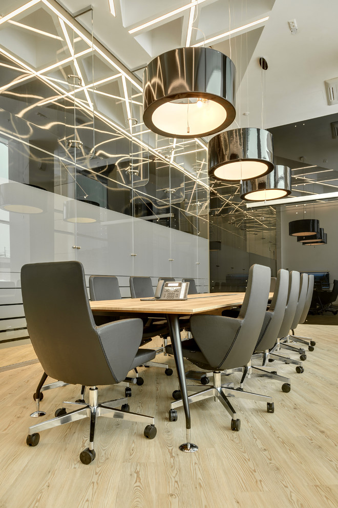 Комос Групп