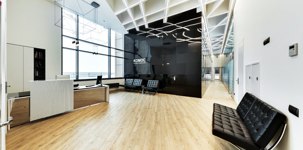 Комос Групп