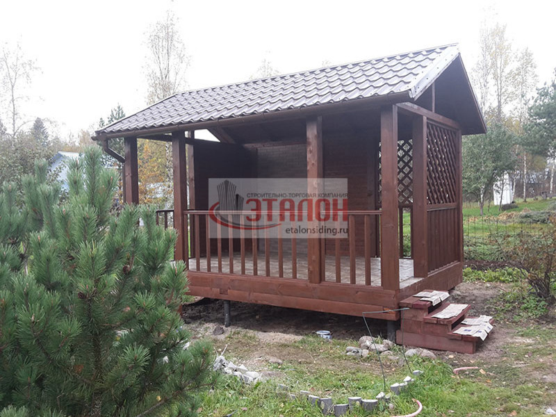 дер. Малышево - строительство мангального домика с обшивкой сайдингом