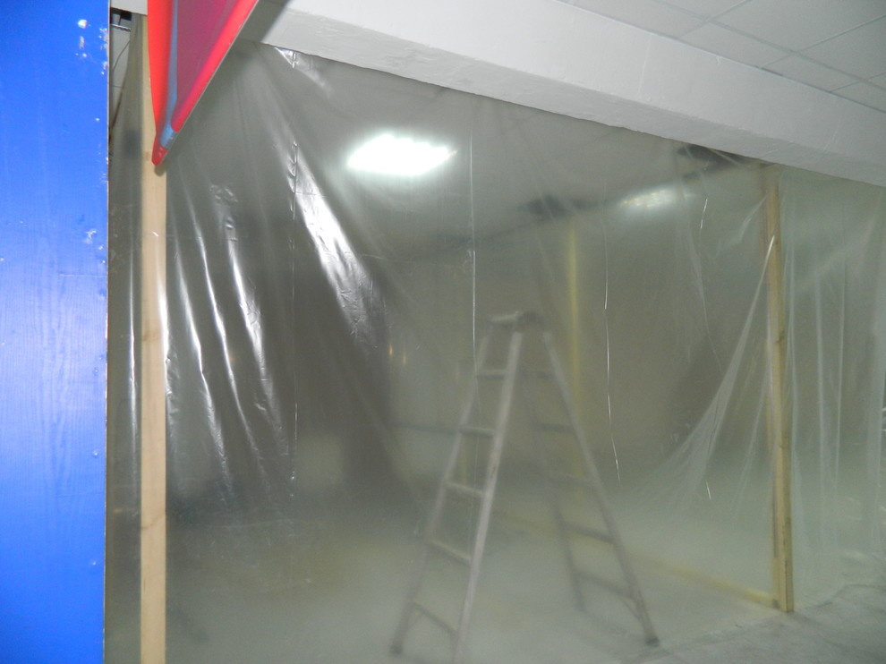 Офис продаж компании по натяжным потолкам