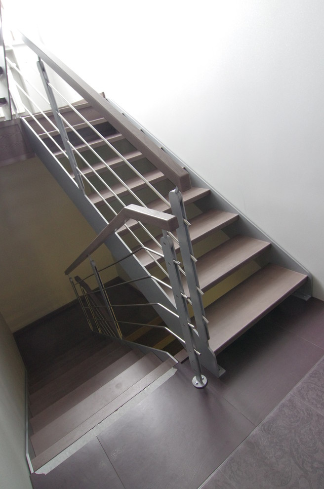 Современные лестницы серии LAZER