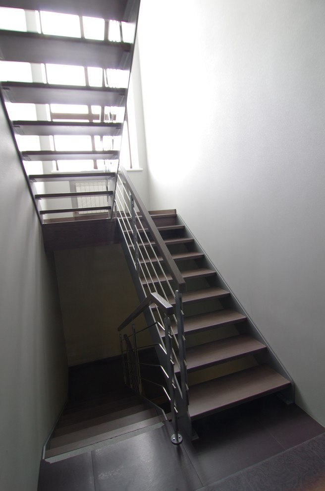 Современные лестницы серии LAZER