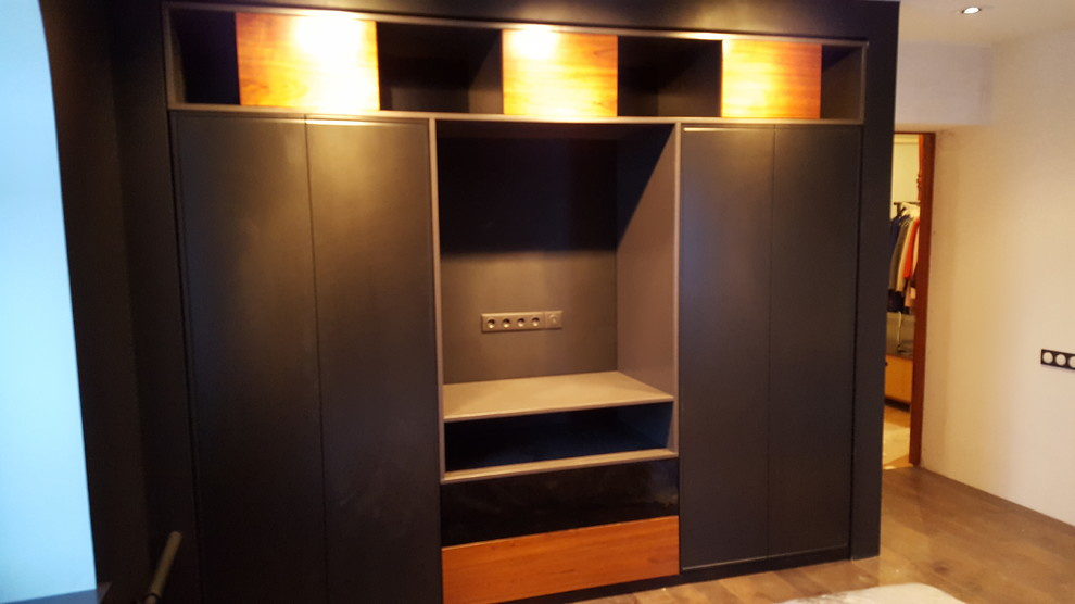 шкаф и стеновая панель для Алексея, шпон+эмаль