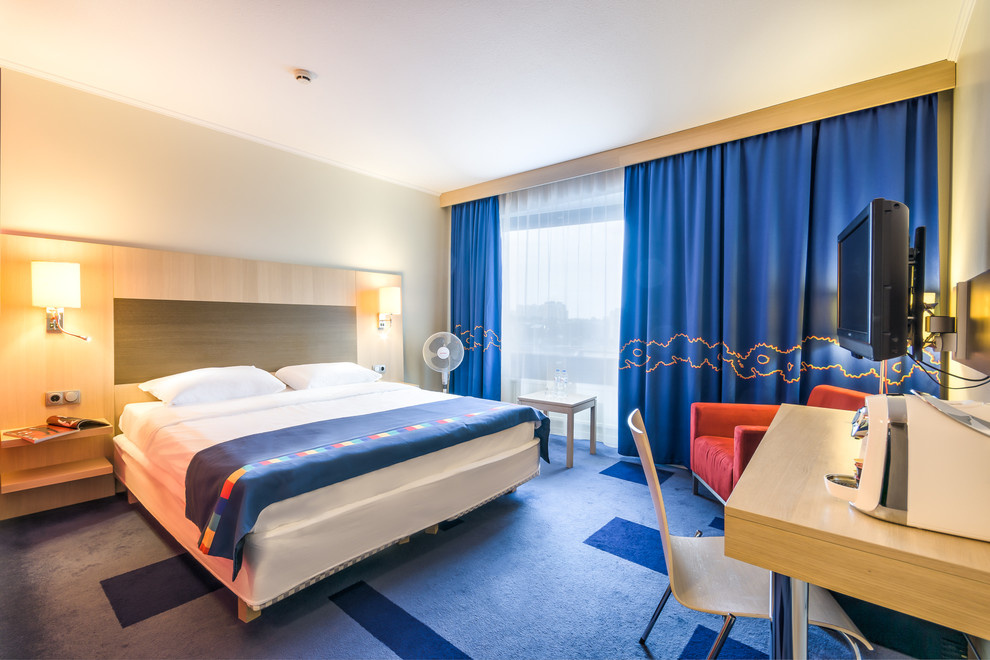 Отель "Park Inn Московская"