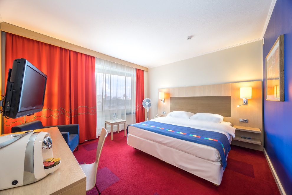 Отель "Park Inn Московская"