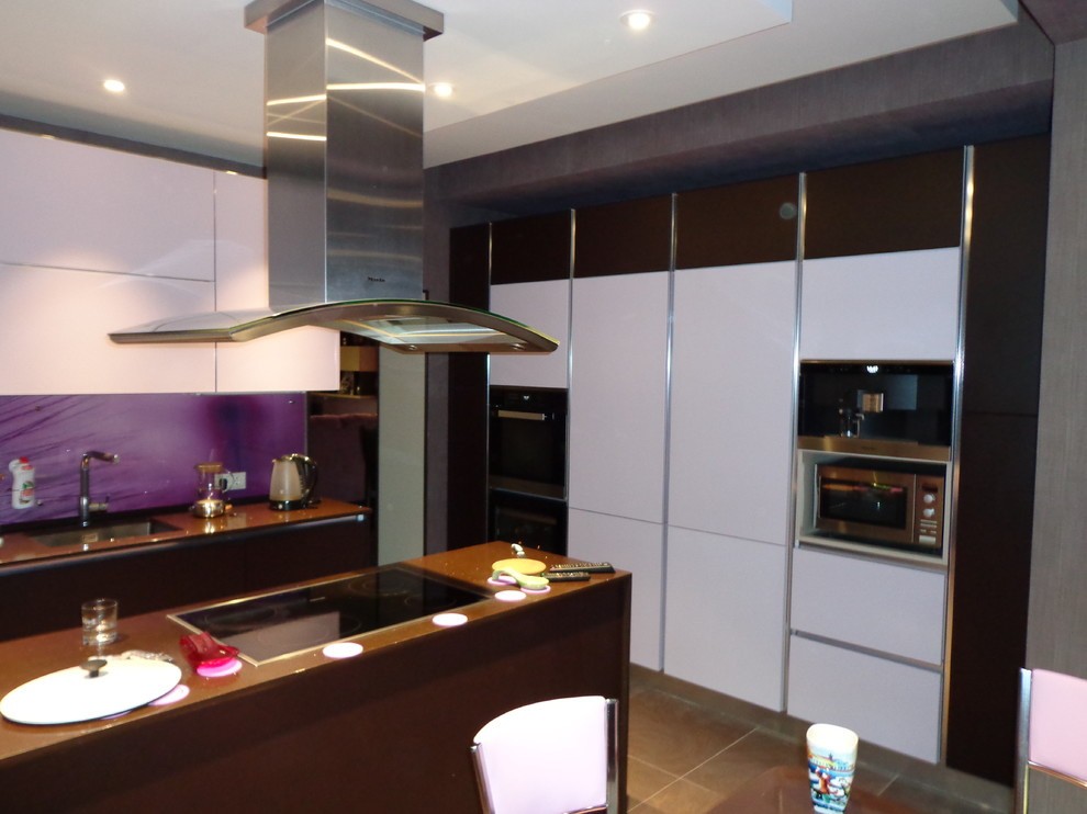 Проект индивидуального трехэтажного дома с дизайном интерьеров