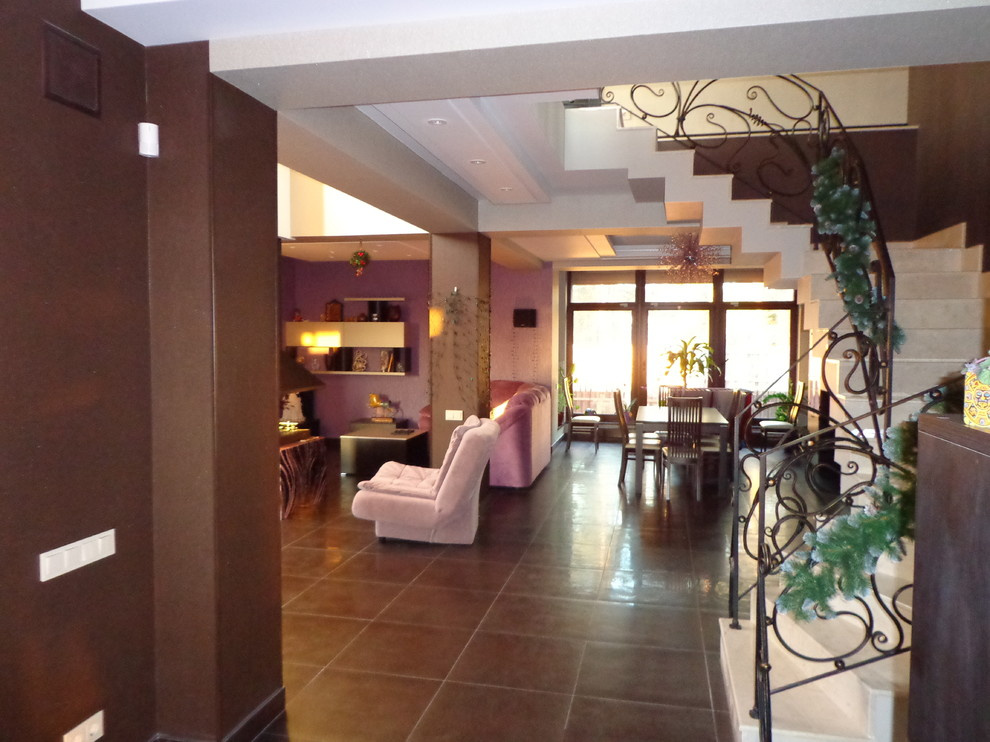 Обложка проекта: Проект индивидуального трехэтажного дома с дизайном интерьеров