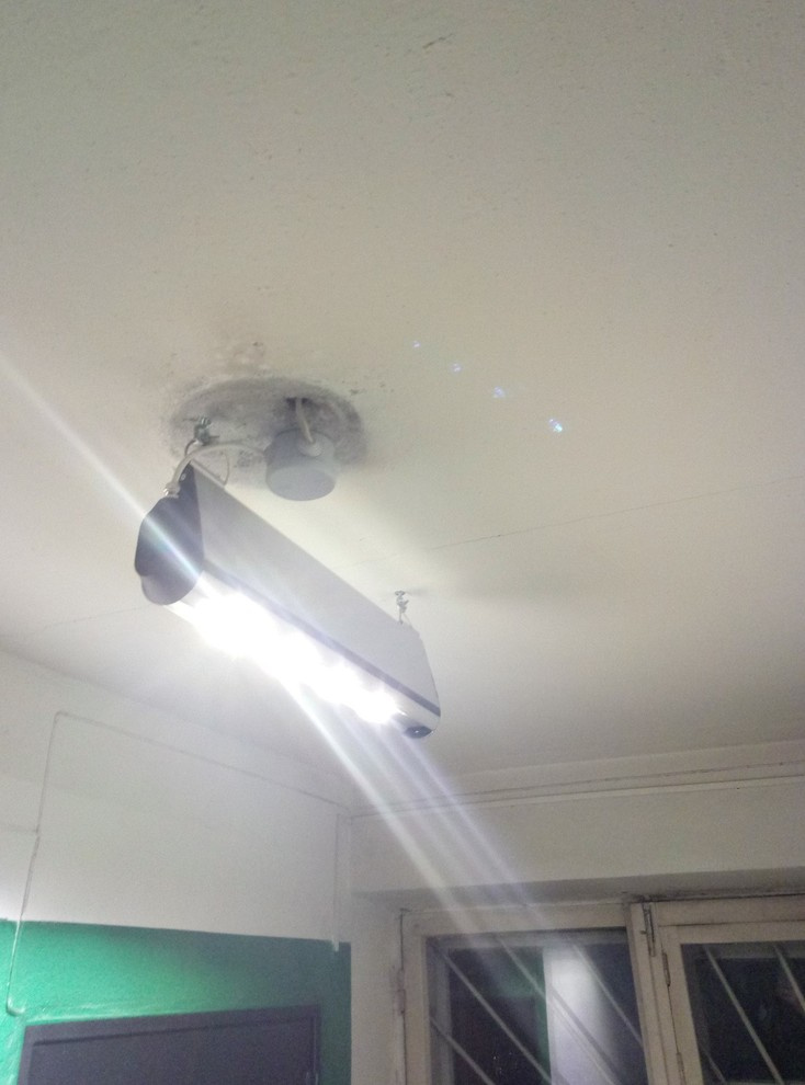 Освещение коридора