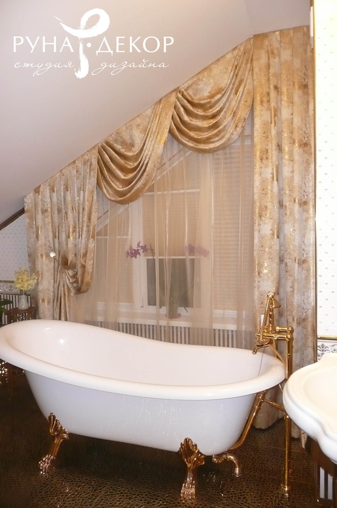 Золотая классика в ванной комнате