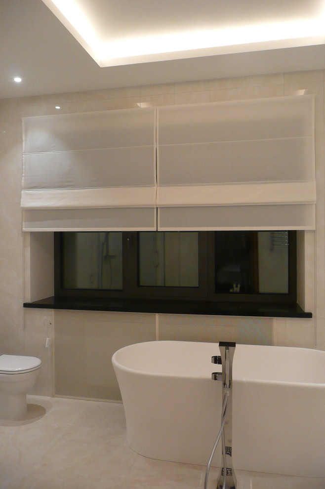 Полный релакс в ванной комнате.