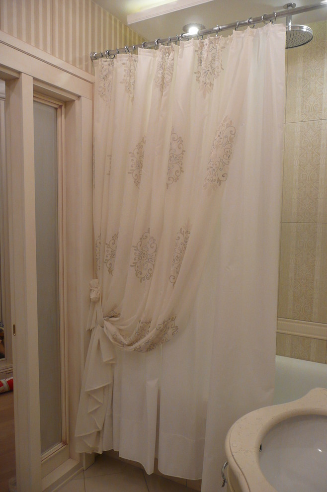 Комбинированные шторы для ванной.