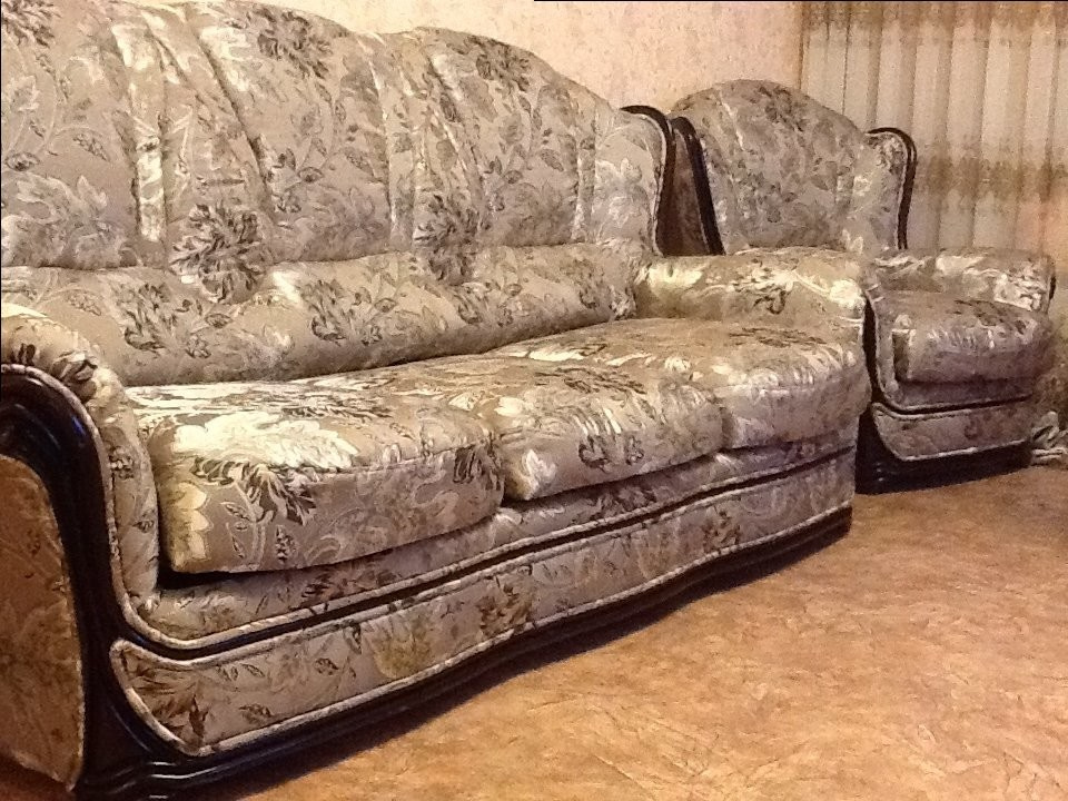 Замена обивки на мягкой мебели классика Италия,Польша