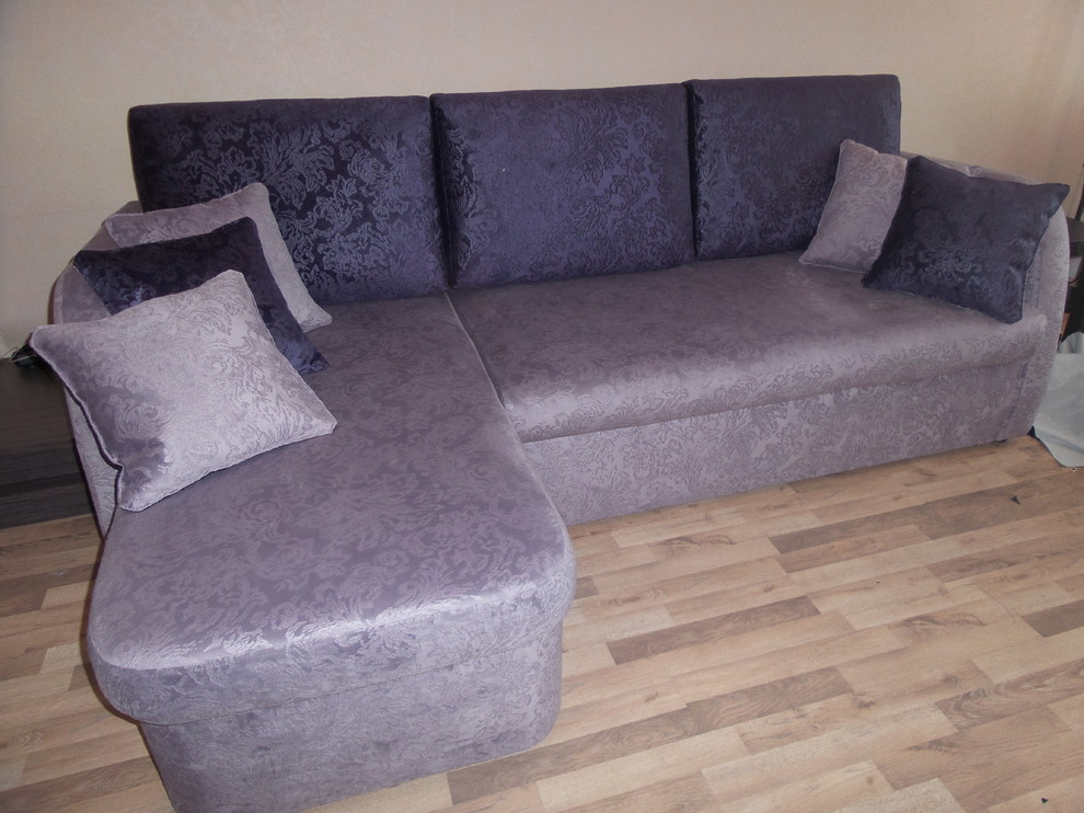 Выгодная перетяжка мебели в новую обивку микрофибра.