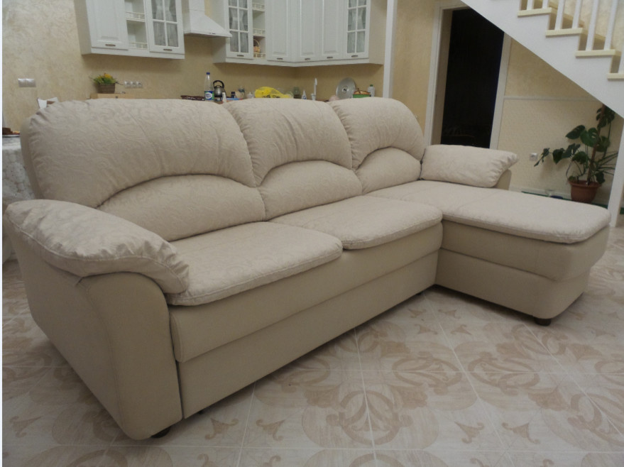 Выгодная перетяжка мебели в новую обивку микрофибра.