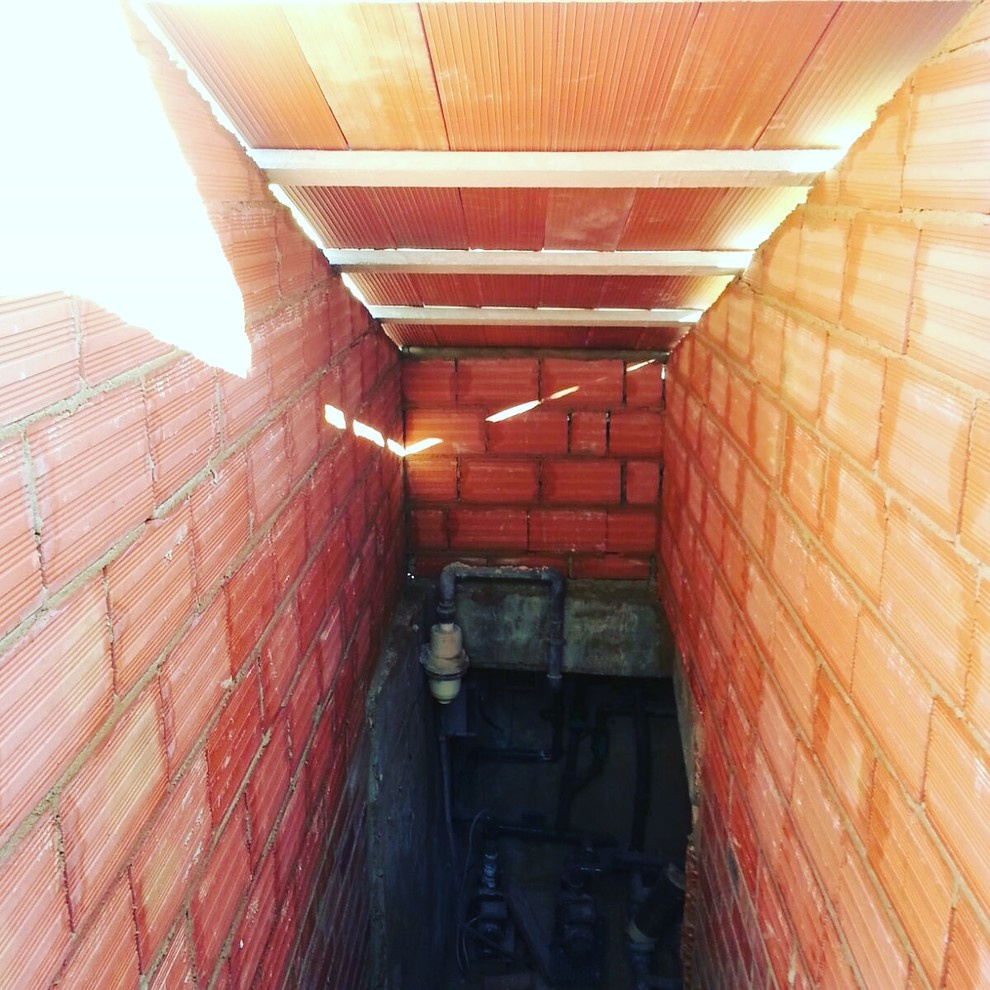 Обложка проекта: Acceso a cuarto de bombas de piscina San Vicente del Raspeig