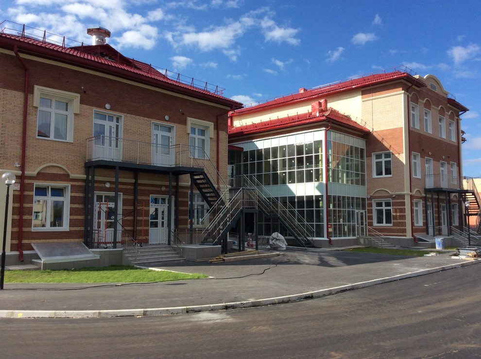 Средняя школа