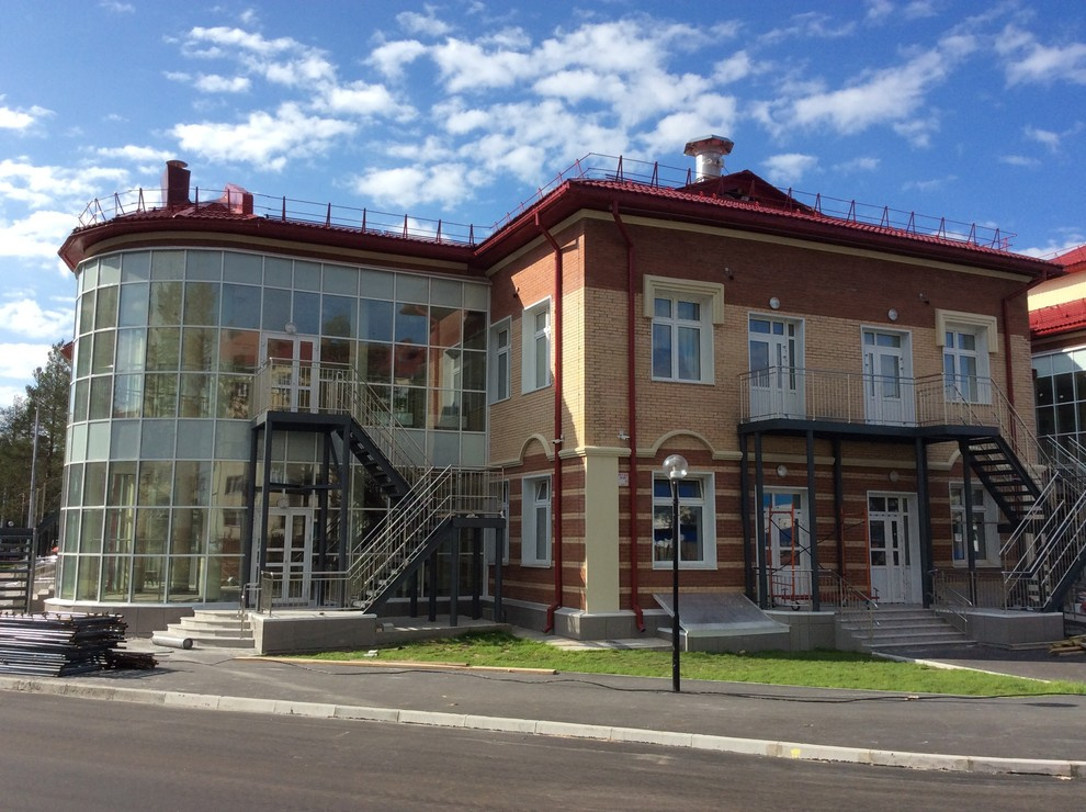 Средняя школа