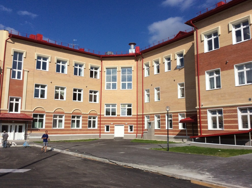 Средняя школа