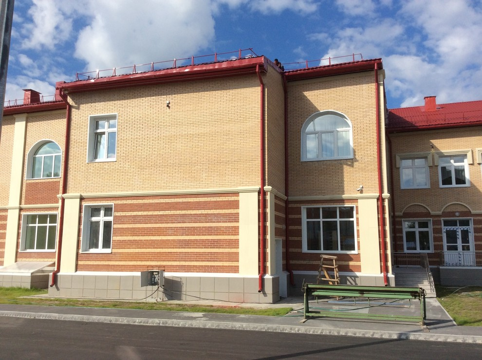 Средняя школа