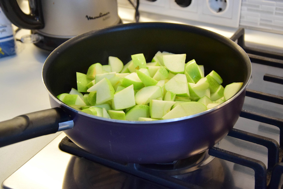 Проверенный рецепт: Постная шоколадная шарлотка