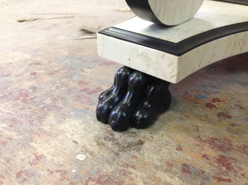 Кофейный столик