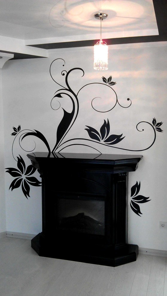 Роспись стен в доме.