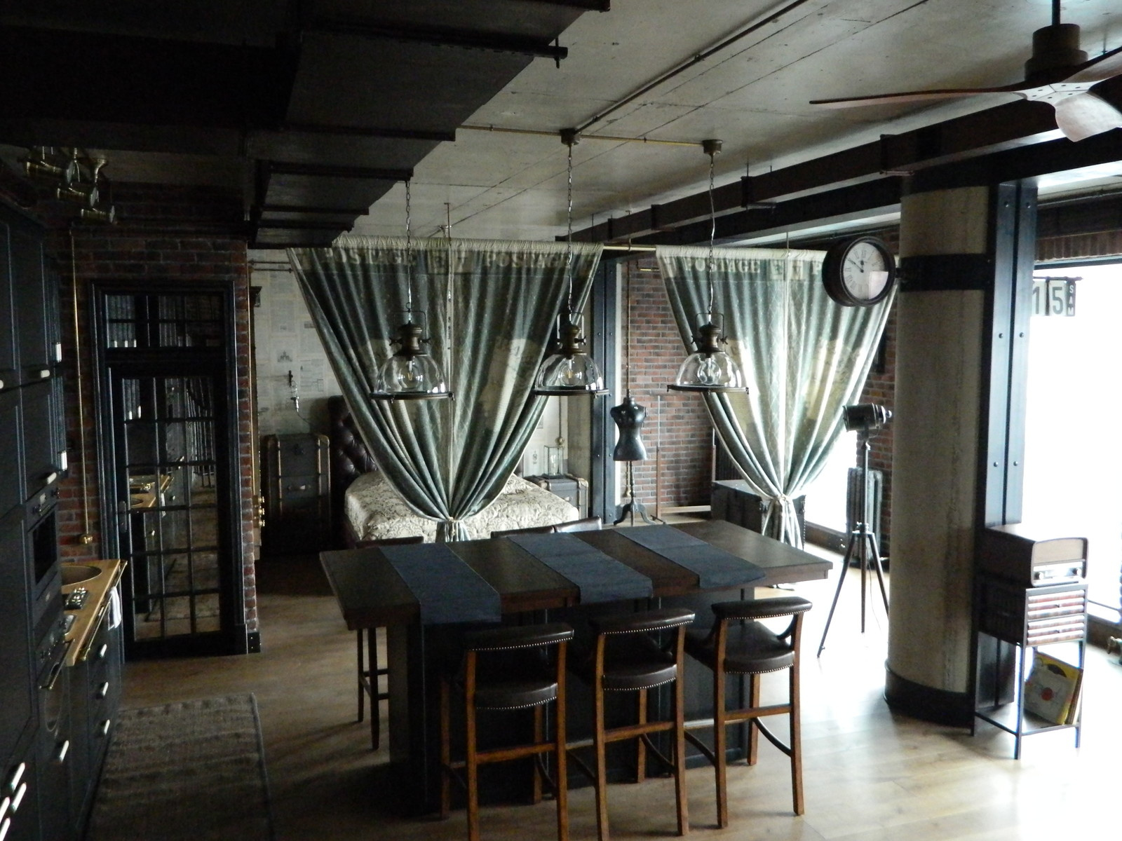 Лофт в жилом комплексе "4 winds"